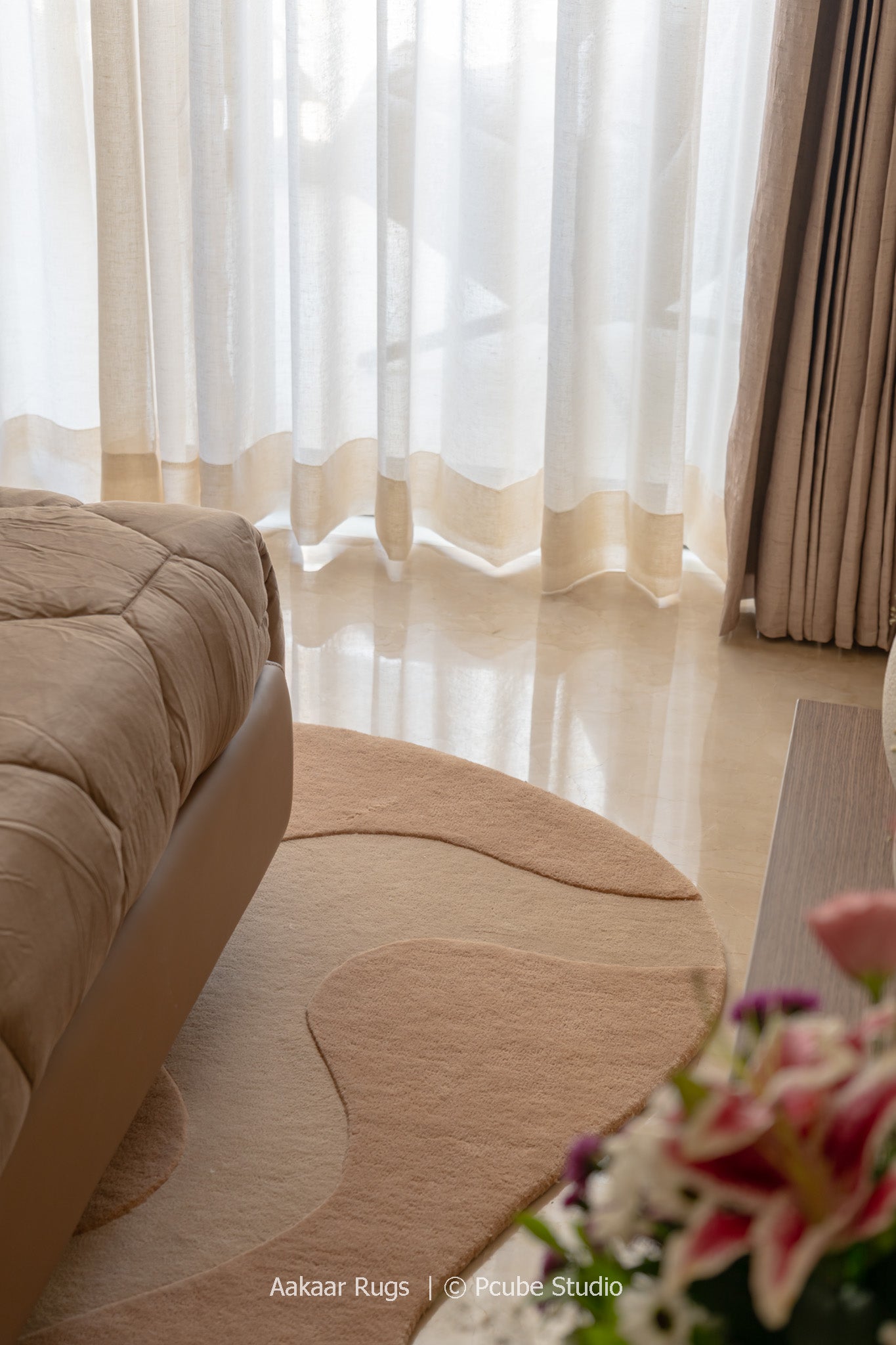 Aarvī – Soft Pink Abstract Rug (Irregular Shape)