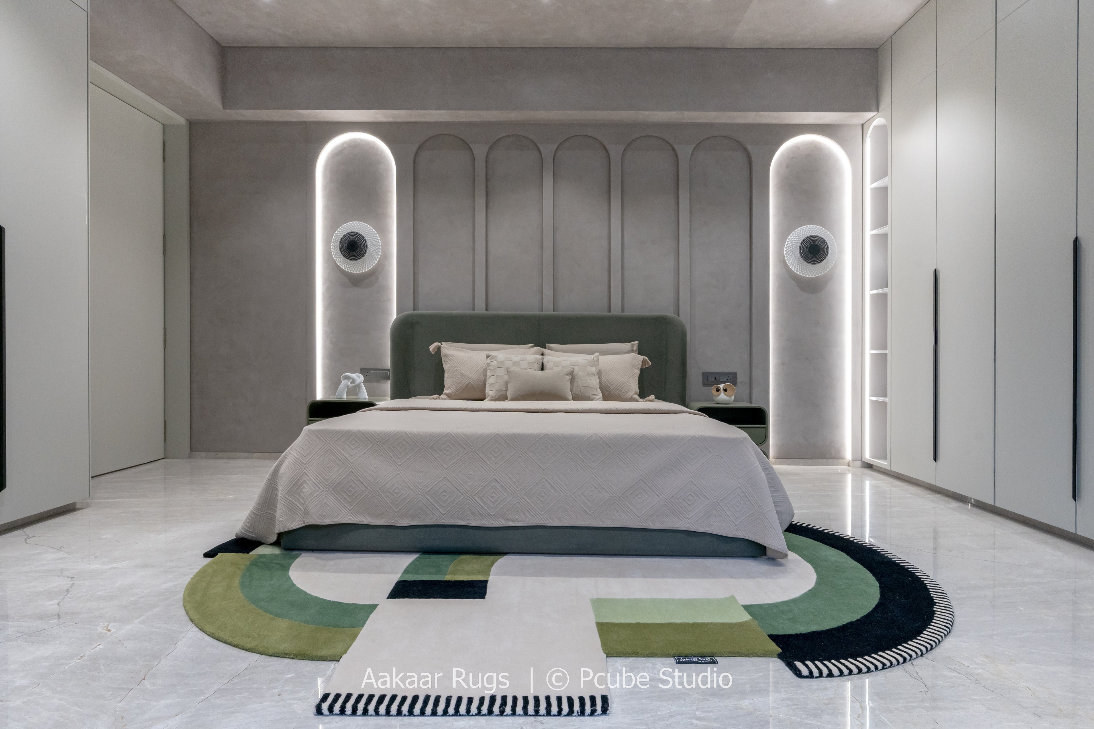 slider image slider_item_bQUGrN